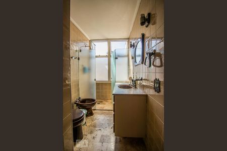 Casa para alugar com 600m², 4 quartos e 4 vagasBanheiro