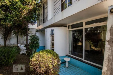 Casa para alugar com 600m², 4 quartos e 4 vagasÁrea Externa