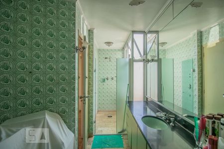 Casa para alugar com 600m², 4 quartos e 4 vagasBanheiro da Suíte 1