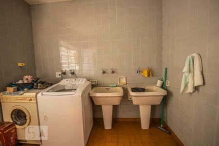 Casa para alugar com 600m², 4 quartos e 4 vagasÁrea de Serviço