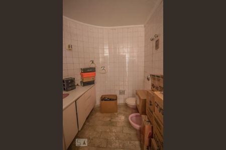 Casa para alugar com 600m², 4 quartos e 4 vagasBanheiro da Suíte 2