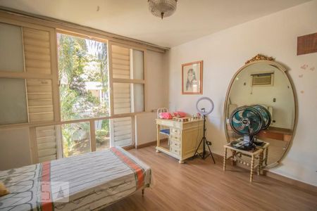 Casa para alugar com 600m², 4 quartos e 4 vagasSuíte 2