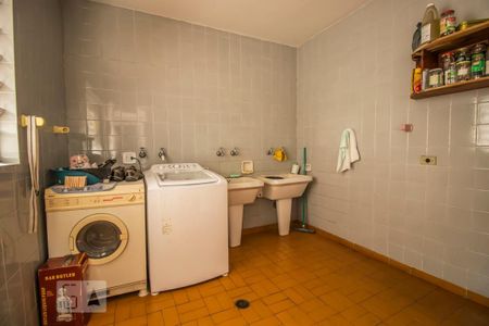 Casa para alugar com 600m², 4 quartos e 4 vagasÁrea de Serviço