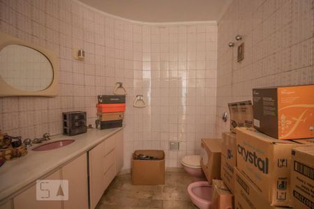 Casa para alugar com 600m², 4 quartos e 4 vagasBanheiro da Suíte 2