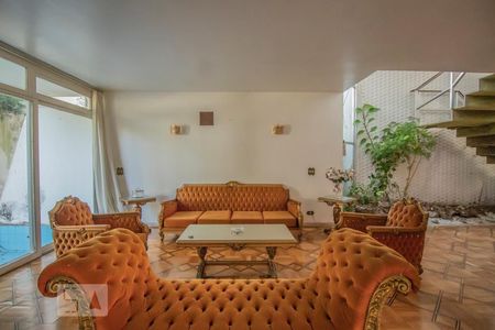 Sala de casa para alugar com 4 quartos, 600m² em Planalto Paulista, São Paulo