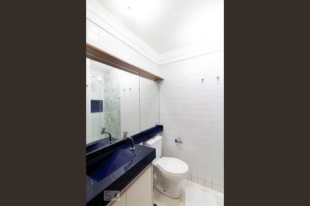 Apartamento para alugar com 27m², 1 quarto e 1 vaga Apartamento para alugar com 27m², 1 quarto e 1 vagaBanheiro