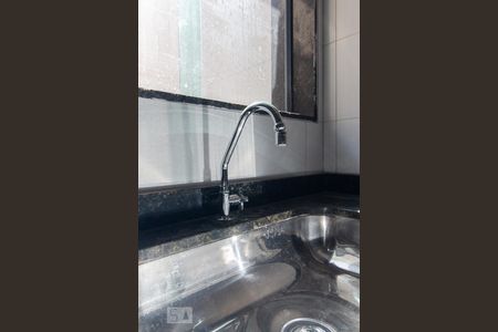 Pia de casa de condomínio para alugar com 1 quarto, 35m² em Vila Sao Geraldo, São Paulo