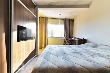 Casa à venda com 400m², 3 quartos e 2 vagasSuíte 1