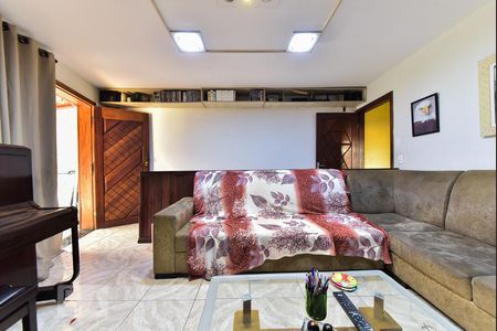 Sala de casa à venda com 3 quartos, 400m² em Vila Planalto, São Bernardo do Campo