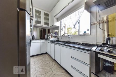 Casa à venda com 400m², 3 quartos e 2 vagasCozinha