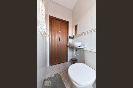 Casa à venda com 400m², 3 quartos e 2 vagasBanheiro Social