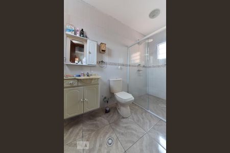 Casa à venda com 400m², 3 quartos e 2 vagasBanheiro da Suíte 2