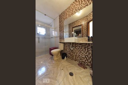 Casa à venda com 400m², 3 quartos e 2 vagasBanheiro da Suíte 1