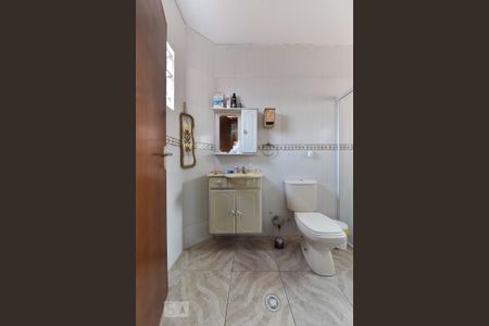 Casa à venda com 400m², 3 quartos e 2 vagasBanheiro da Suíte 2