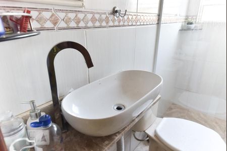 Casa à venda com 400m², 3 quartos e 2 vagasBanheiro Social