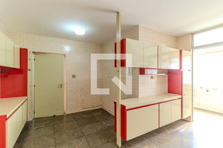 Apartamento à venda com 130m², 3 quartos e 1 vagaCozinha