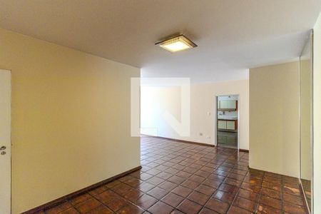 Apartamento à venda com 130m², 3 quartos e 1 vagaSala
