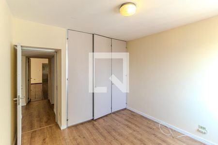 Apartamento à venda com 130m², 3 quartos e 1 vagaQuarto 2