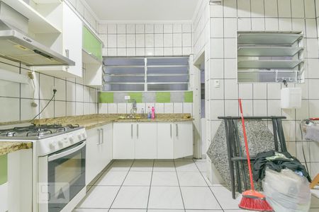 Apartamento à venda com 93m², 2 quartos e sem vagaCozinha