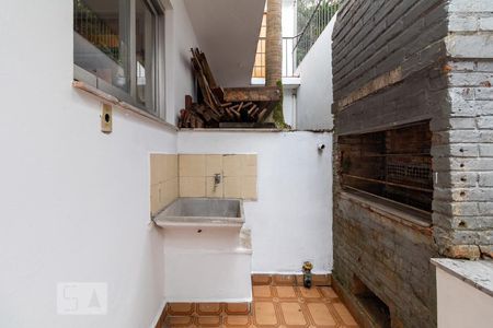 Casa à venda com 360m², 4 quartos e 4 vagasChurrasqueira
