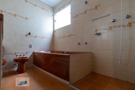 Casa à venda com 360m², 4 quartos e 4 vagasBanheiro da Suíte 1