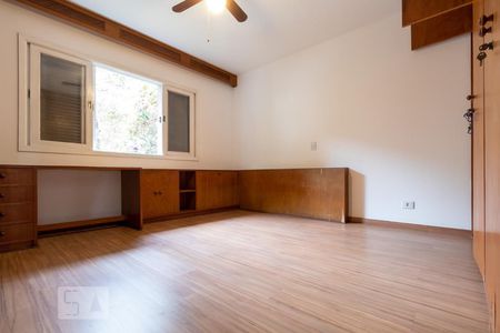 Casa à venda com 360m², 4 quartos e 4 vagasQuarto 1