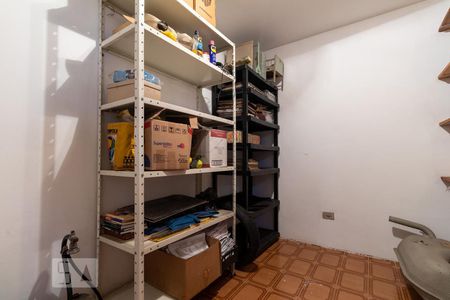 Casa à venda com 360m², 4 quartos e 4 vagasDepósito 2