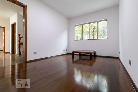 Casa à venda com 360m², 4 quartos e 4 vagasAntessala