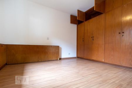 Casa à venda com 360m², 4 quartos e 4 vagasQuarto 1