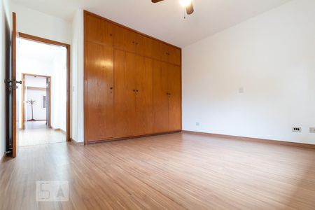 Casa à venda com 360m², 4 quartos e 4 vagasQuarto 2