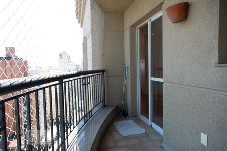 Varanda da sala de apartamento para alugar com 1 quarto, 60m² em Vila Nova Conceição, São Paulo