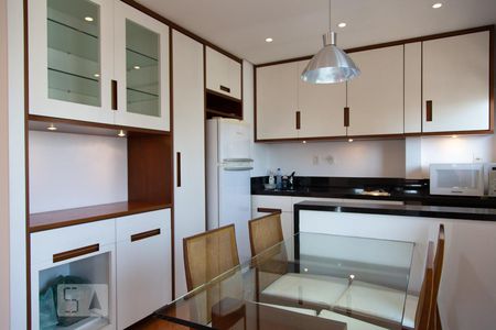 Apartamento para alugar com 60m², 1 quarto e 1 vagaCozinha