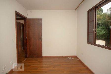 Quarto 2 de casa para alugar com 3 quartos, 118m² em São Lourenço, Curitiba