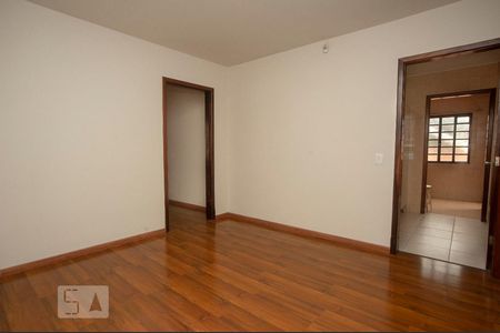 Sala 2 de casa para alugar com 3 quartos, 118m² em São Lourenço, Curitiba