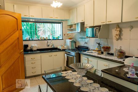 Casa à venda com 250m², 3 quartos e 4 vagasCozinha