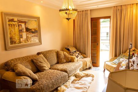 Sala de casa à venda com 3 quartos, 250m² em Parque Sao Domingos, São Paulo