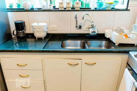 Casa à venda com 250m², 3 quartos e 4 vagasCozinha - Armários