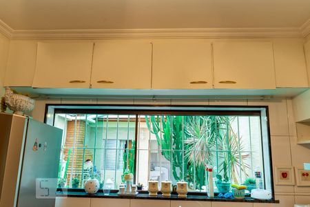 Casa à venda com 250m², 3 quartos e 4 vagasCozinha - Armários