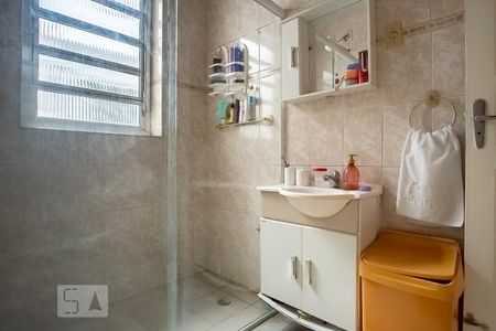 Casa à venda com 100m², 2 quartos e 2 vagasBanheiro