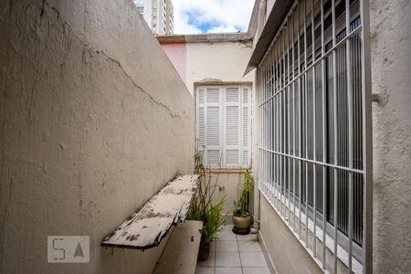 Casa à venda com 100m², 2 quartos e 2 vagasQuintal
