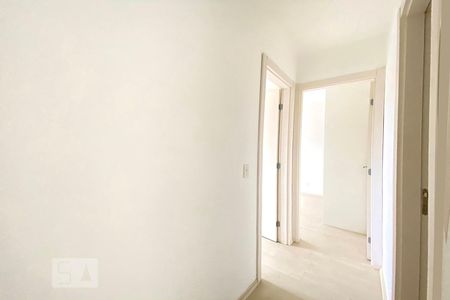 Corredor de apartamento para alugar com 2 quartos, 80m² em Mauá, Novo Hamburgo