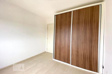 Apartamento à venda com 80m², 2 quartos e 1 vagaQuarto 2