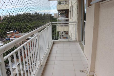 Apartamento à venda com 68m², 2 quartos e 1 vagaVaranda