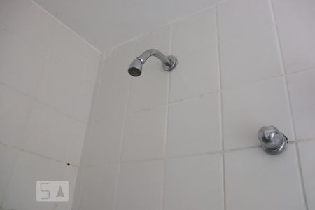 Apartamento à venda com 68m², 2 quartos e 1 vagaBanheiro - chuveiro