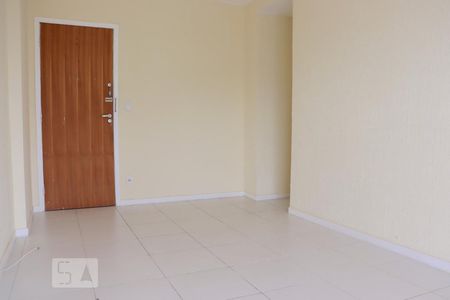 Apartamento à venda com 68m², 2 quartos e 1 vagaSala