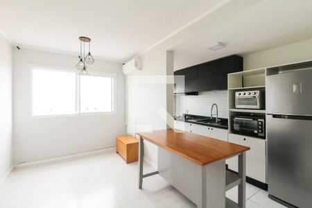 Sala/cozinha de apartamento para alugar com 2 quartos, 55m² em São José, Canoas