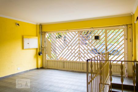 Casa à venda com 268m², 6 quartos e 1 vaga Casa à venda com 268m², 6 quartos e 1 vagaGaragem