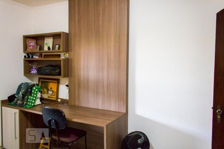 Casa à venda com 268m², 6 quartos e 1 vaga Casa à venda com 268m², 6 quartos e 1 vagaQuarto 4