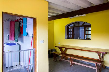 Casa à venda com 268m², 6 quartos e 1 vaga Casa à venda com 268m², 6 quartos e 1 vagaEspaço Gourmet