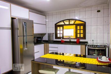 Casa à venda com 268m², 6 quartos e 1 vaga Casa à venda com 268m², 6 quartos e 1 vagaCozinha 1